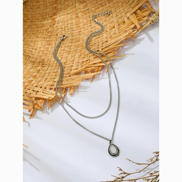 “Soulmate” Moonstone Gem Layered Indie Necklace - Picture 3 of 8